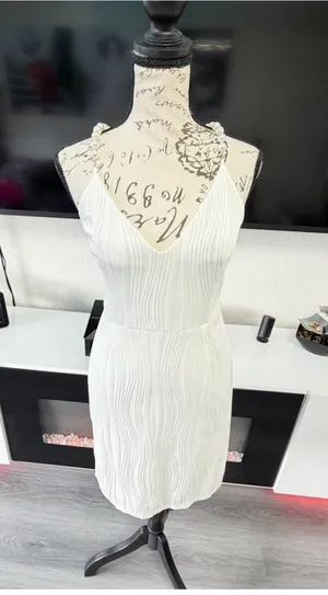 ✨ NWT RIHOAS White Textured Plissé Mini Dress w/ Pearl Straps (Size XS) 🤍 thumbnail 16