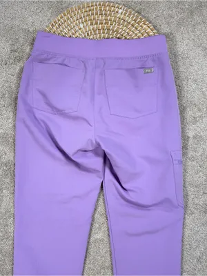 Figs Women’s Zamora High-Rise Casual Scrub Trouser Pants in Lavender XSP thumbnail 5