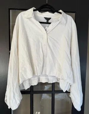 Banana Republic Blouse thumbnail 1