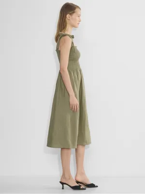 NEW Aritzia Wilfred Women’s Golden Hour Smocked Organic Linen Midi Dress thumbnail 5