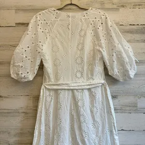 Zara Eyelet Cotton Midi Dress Puff Sleeve Belted Floral Ruffle Tiered Medium thumbnail 8