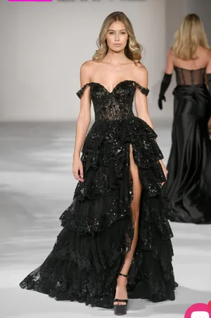 Sheri Hill Prom Dress thumbnail 1