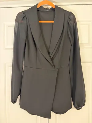 Suit thumbnail 1