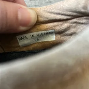 Toms Tan Suede Slip-On Flats thumbnail 9