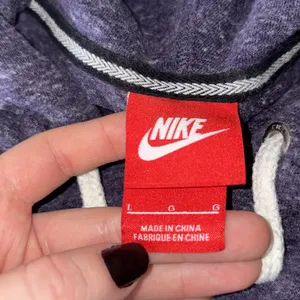 Nike lightweight purple sweatshirt thumbnail 4