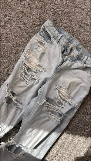 American Eagle Jeans thumbnail 4