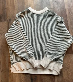 aerie sweater thumbnail 1
