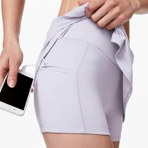 Lululemon Tennis Skirt Skort Womens Play Off The Pleats Golf Silver Lilac Size 6 thumbnail 3