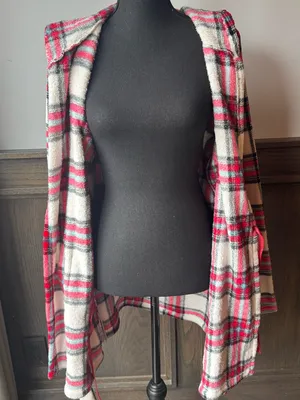 Forever 21 Red, Black & White Plaid Hooded Robe Largr thumbnail 6