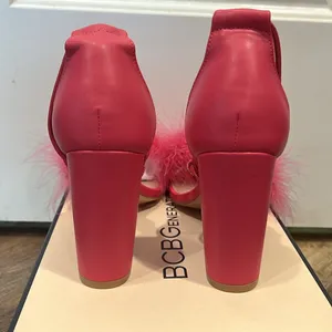 *Brand New* BCBGeneration Passion Pink Fluffy Heel, Size 8.5M thumbnail 4