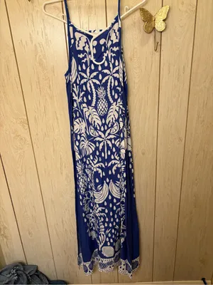 1.STATE Royal Blue & White Floral Print Maxi Dress thumbnail 4