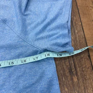 Lululemon License to Train Classic Fit T Shirt Blue Performance Stretch Size 8/M thumbnail 5