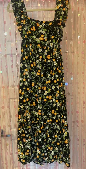 Black Orchard Print Midi Dress thumbnail 1