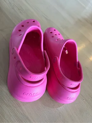 CROCS Crush Classic platform Clog hot pink size women’s 9 / men’s 7 thumbnail 3
