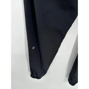 Lululemon Joggers Women 6 Black‎ Active Casual Pants Career Pleated Travel Work thumbnail 4