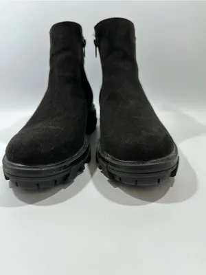 Unisa Black Faux Suede Chelsea Combat Lug Sole Ankle Boots Stretch Sz 9 M Goth thumbnail 6