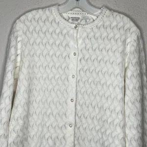 Vintage Cardigan Sweater‎ thumbnail 2