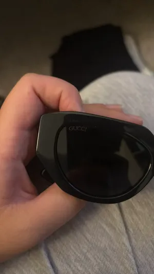 Gucci Sunglasses Women’s thumbnail 7
