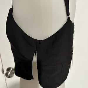 Tiger‎ Mist Women's Black Crop-top - Size XL - NEW With Tags. thumbnail 6