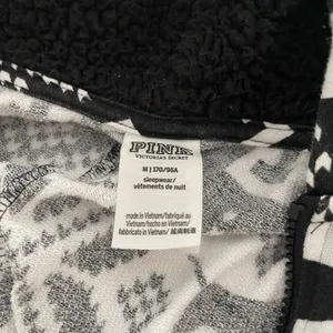 Victoria’s Secret Pink Sherpa One Piece Pajama thumbnail 5