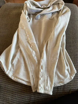 Lululemon Pullover thumbnail 7