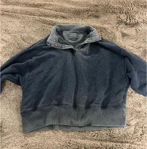 American Eagle half button up thumbnail 4