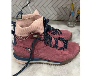 The North Face Womens Back-To-Berkeley Iii Sport Waterproof Boots Size 8 thumbnail 4