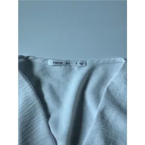 Fraiche by J White Flutter Sleeve Maxi Dress - Size Small thumbnail 3