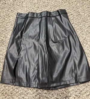 Skirt Black thumbnail 1