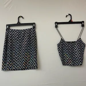 Just Polly New York Size S Sequin Two-Piece Set | Crop Top & Mini Skirt |(H4)✨✨ thumbnail 4