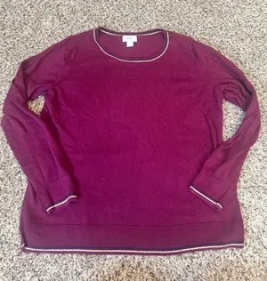 Old‎ Navy Womens Burgundy Long Sleeve Crew Neck Sweater Size L Ribbed Trim thumbnail 1