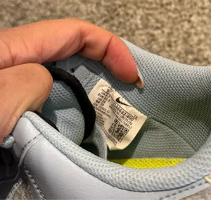 Women’s Nike Air Force 1 baby blue thumbnail 5