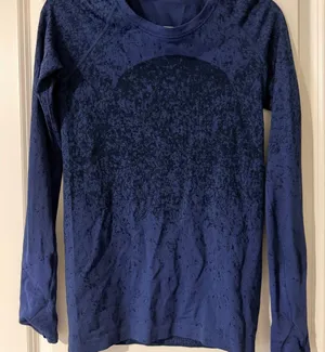Lululemon Swiftly Tech Long Sleeve thumbnail 1