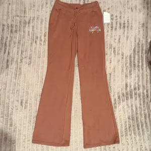 PacSun Womens Flare Sweatpants Brown Pacific Sunwear Graphic Small NWT thumbnail 2