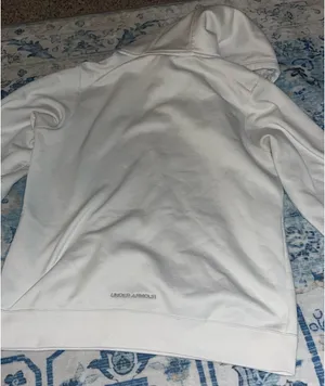 White sweatshirt  thumbnail 2