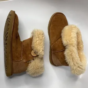 UGG Australia Bailey button short boots chestnut size 6‎ thumbnail 3