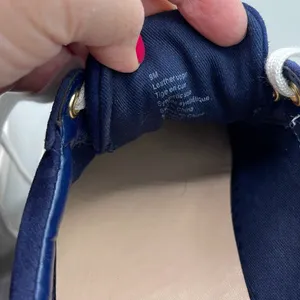 1901 Women’s size 9 dark blue suede shoes with pink trim. thumbnail 8