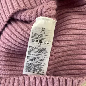 Old Navy XS Lilac Cotton Button Up Cardigan Sweater thumbnail 7