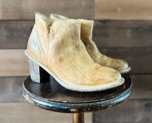 Bed Stu Distressed Leather Ankle Boots – Handmade in Mexico – Size 8 thumbnail 1