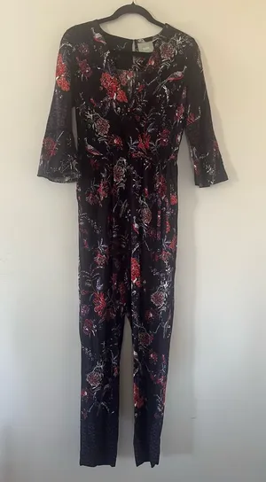 Anthropologie Maeve Floral Boho Jumpsuit 4 Purple Red Artsy Romantic Going Out thumbnail 1
