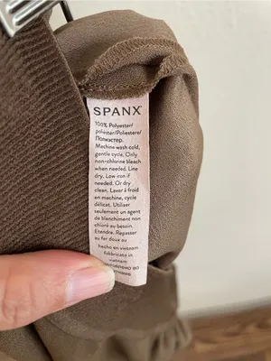 SPANX Carefree High Waist Crepe‎ Pleated Shorts Cedar Size Large thumbnail 5