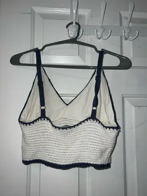 Hollister Crochet Style V-Neck Bralette thumbnail 2