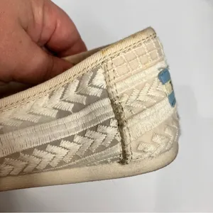 Toms off‎ white flats size 7 thumbnail 4