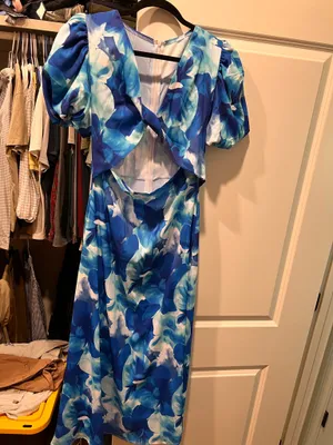 Toperth blue floral v neck twist midi dress thumbnail 2