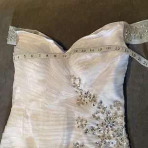 Women’s Wedding Dress with Side Design Ruffles & Corset Back Size 10 NWOT thumbnail 9