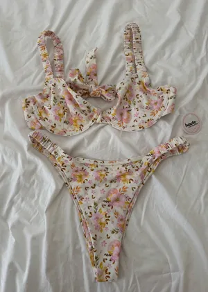 Haute Swimwear Bikini thumbnail 1