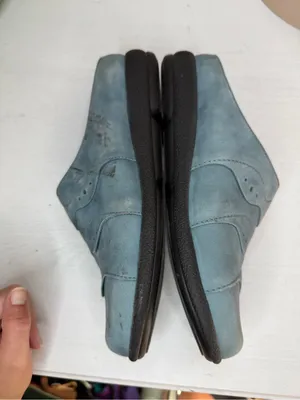 Dansko Glenna Nubuck Slip On Mule Clogs Size 40 thumbnail 4