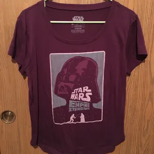 Star Wars T-shirt thumbnail 1