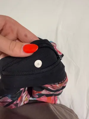 Lululemon Speed Shorts 2.5" thumbnail 4