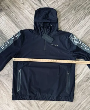Alphalete Women’s EXP Tech Windbreaker- Black Matter, Size XL thumbnail 3